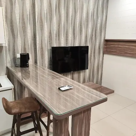 Twin Galaxy King Bed 2Pax With Netflix Nice City View Johor Bahru Exterior photo